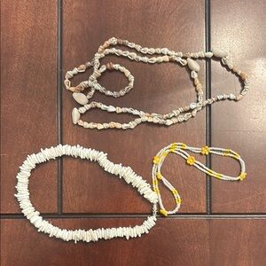 ❤️3 for $15!❤️ Kids Shell and Bead Necklace Set